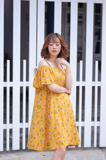 Đầm suông xoè trễ vai