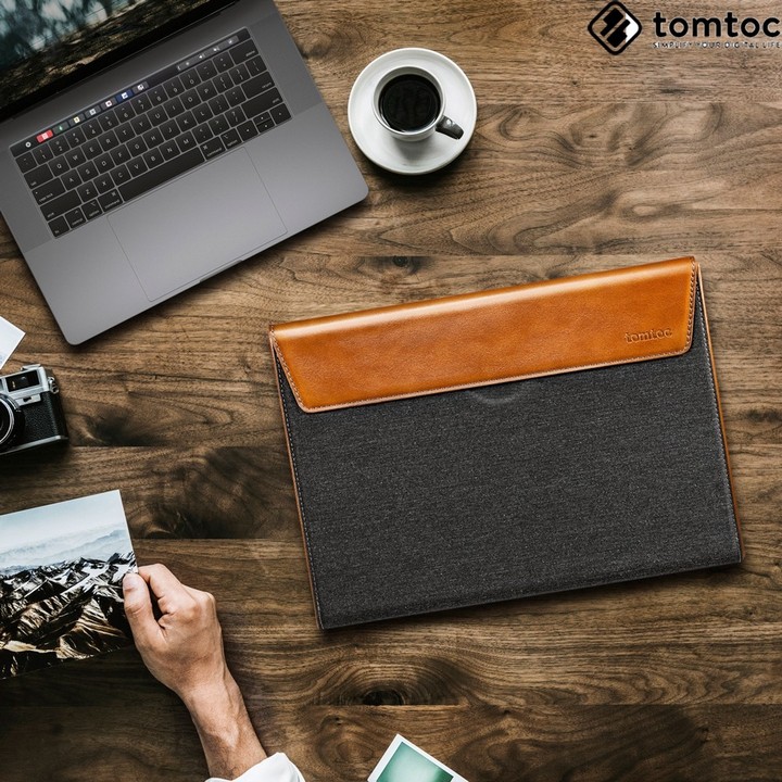[Chính Hãng] Túi Chống Sốc TOMTOC Premium Leather Cho Macbook Pro 15 New H15