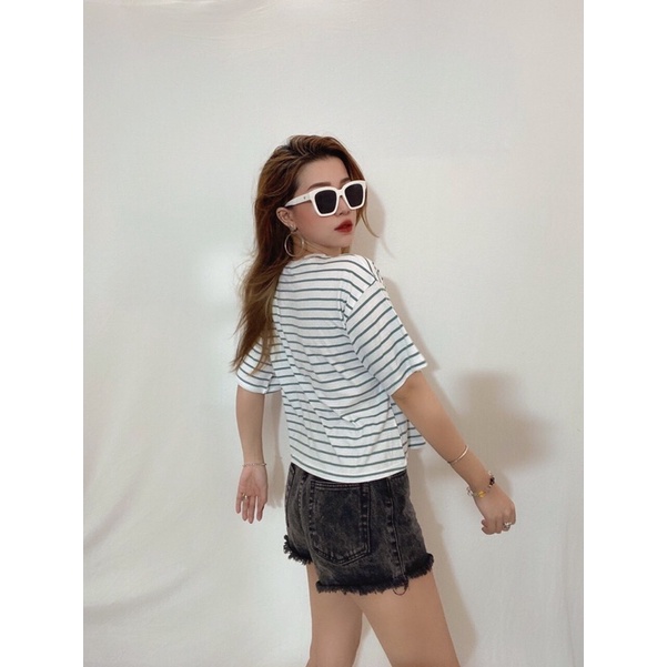 Áo cánh dơi form croptop sọc in gấu trúc ngủ, 2 màu