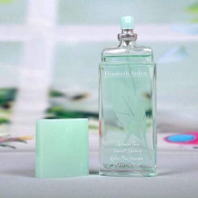 | 𝐂𝐇𝐈𝐋𝐋.𝐎𝐔𝐓 | Nước hoa Alizabeth Arden Green Tea Eau Parfumee 5ml/10ml/20ml ®️