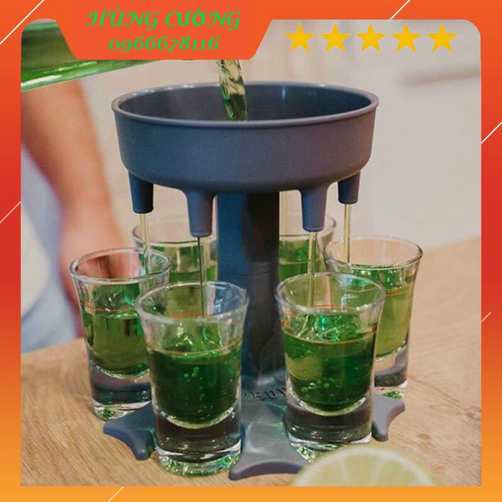 Tháp  rót, chia rượu độc đáo