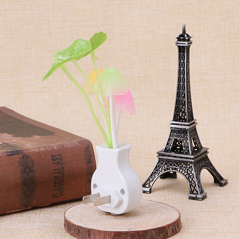 Đèn LED Hình Hoa Sen 220V Có Cảm Biến Chuyển Động