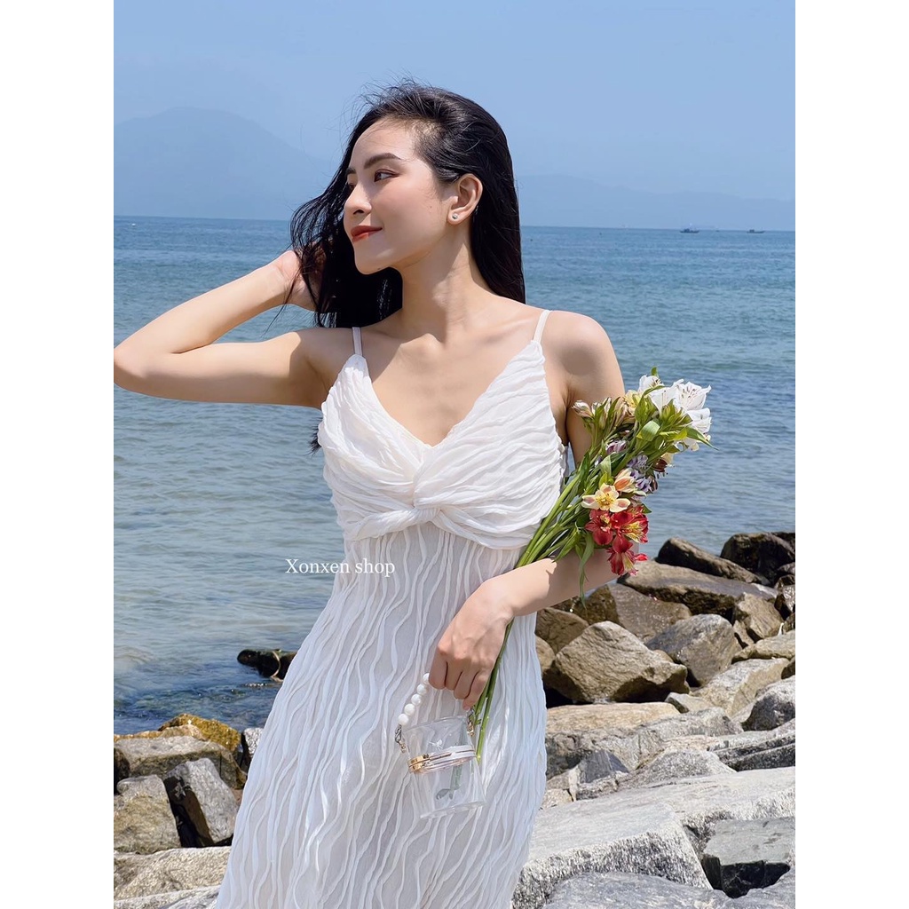 Đầm maxi dáng suông cổ yếm XONXEN ONLINE freesize mã 9033