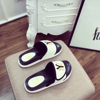 DÉP BÁNH MÌ NY CỰC CHẤT 😍😍😍