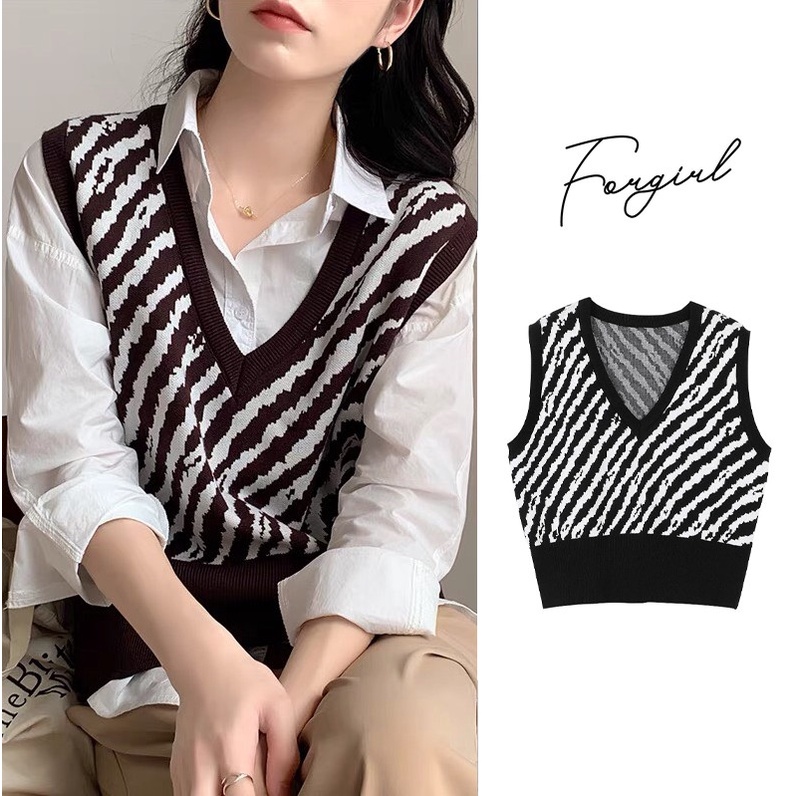 Áo gile len hoạ tiết vằn đen Forgirl dáng ngắn Hàn Quốc