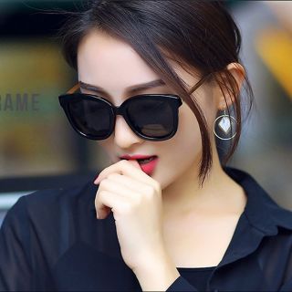 Mắt kính thời trang _bao hành 12thang _co hộp và khăn lau kinh