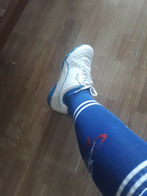 Tất đá bóng Nam