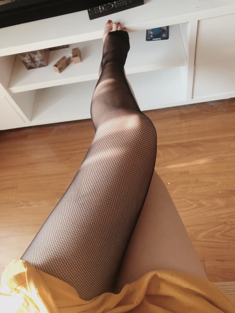 Quần tất lưới