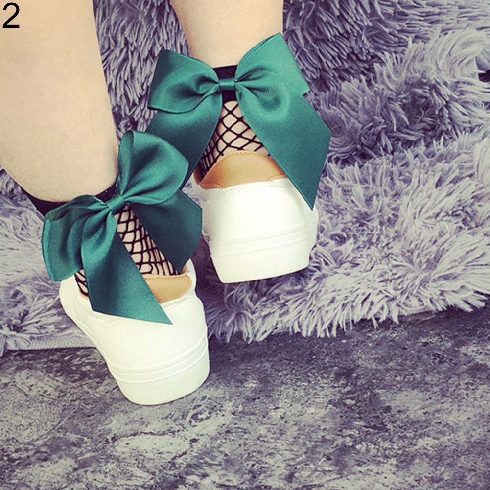 Vớ lưới đính nơ thời trang nữ tính