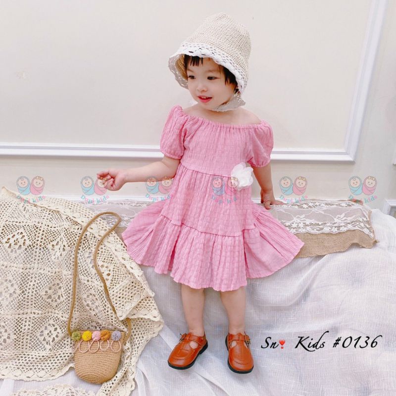 Váy bé gái Hàn quốc, váy đầm bé gái thiết kế 3 tầng đính hoa siêu xinh, chất đũi nhăn mềm mát cho bé Dupi 24045