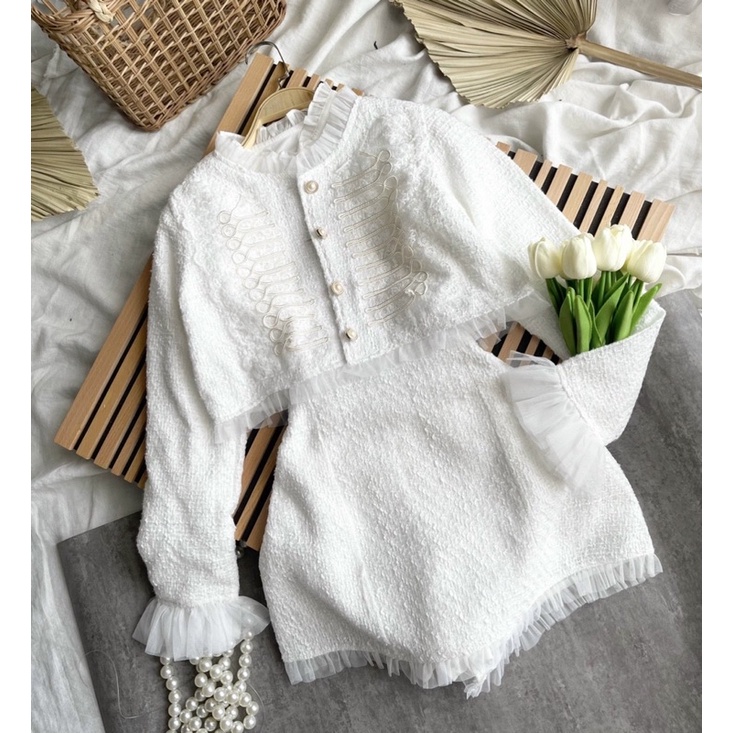 SET 3 MÓN BỐ: KHOÁC NGOÀI VIỀN CỔ TAY VOAN+ SƠ MI TRẮNG CỔ BÈO + CHÂN VÁY | BigBuy360 - bigbuy360.vn