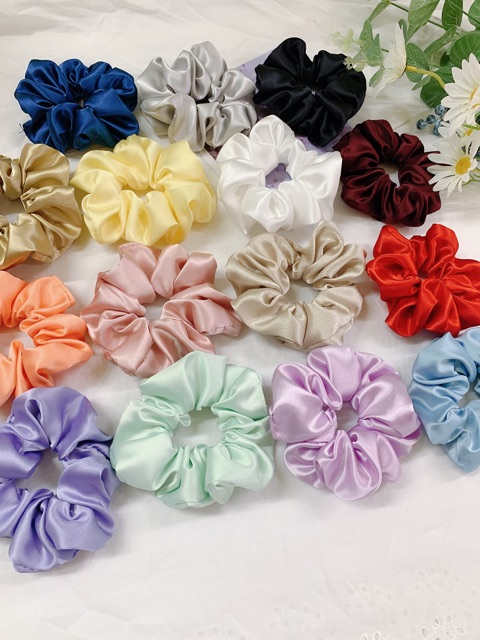 [Mã FAGOGO giảm 12% đơn 99K] Chun cột tóc vải scrunchies phi bóng trơn bản to | BigBuy360 - bigbuy360.vn