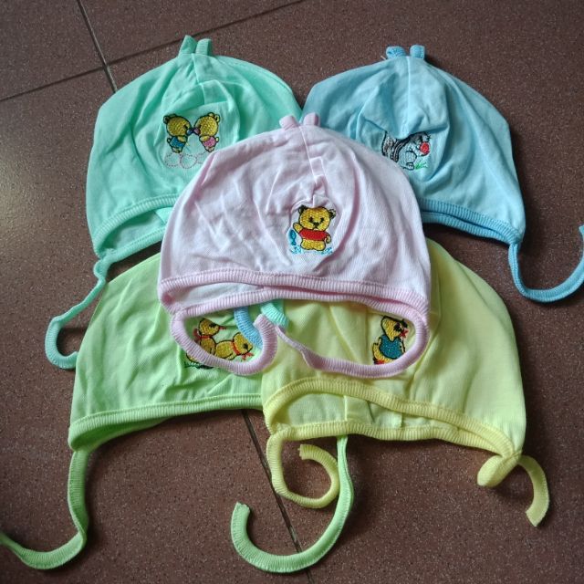 Mũ sơ sinh hằng trang