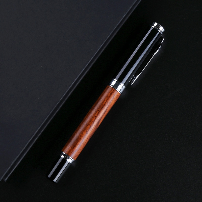 Bút máy vỏ gỗ ngòi 0.5mm phong cách vintage