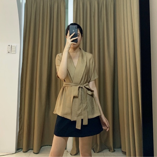 Áo kimono buộc dây
