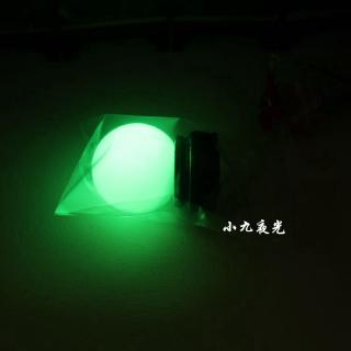 Chuỗi Hạt Đá Dạ Quang Phát Sáng Độc Đáo