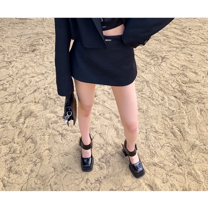 Giày cao gót Mary Jane đế trụ vuông