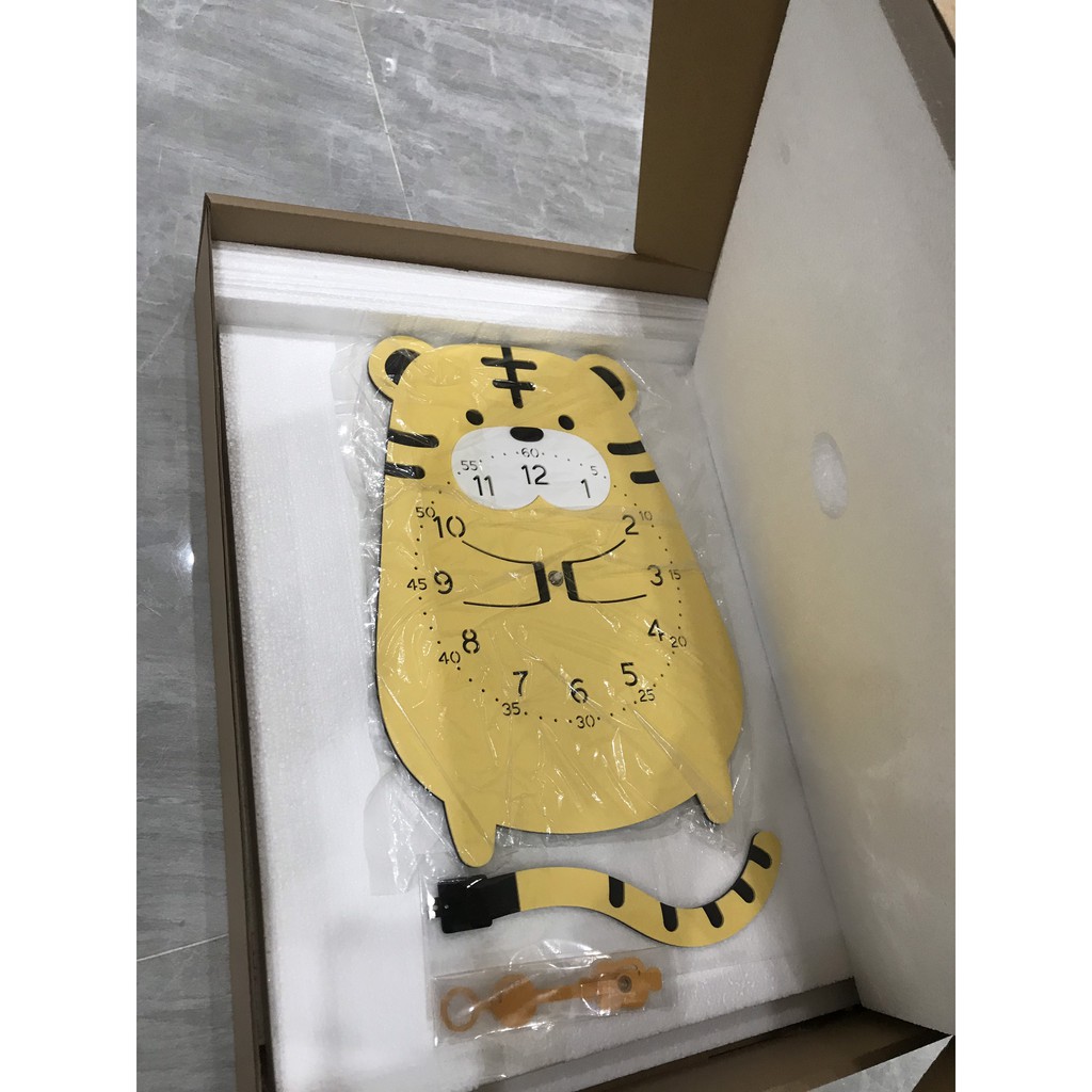 Đồng hồ treo tương, đồng hồ treo tường trang trí nhà cửa decor phòng con Hổ - Tiger wall clock