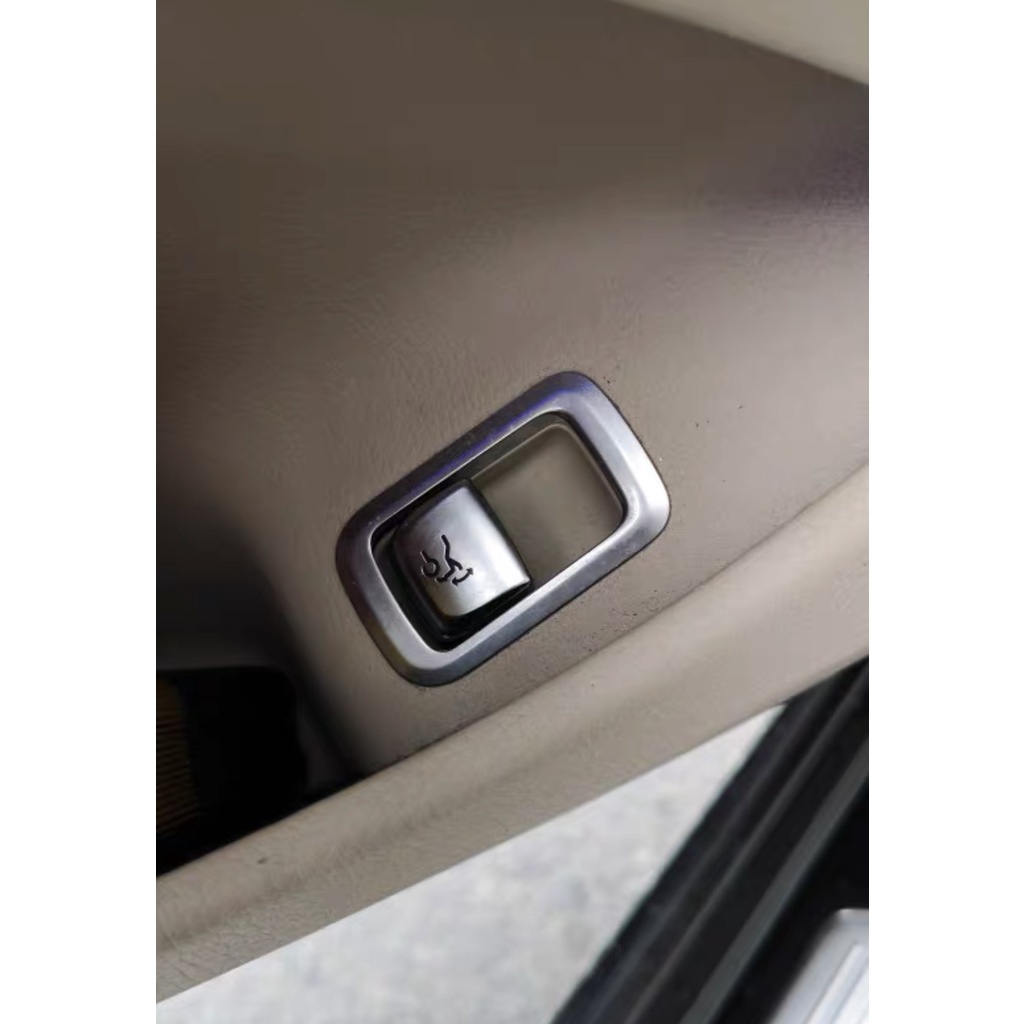 NÚT ĐÓNG/MỞ CỐP XE MERCEDES