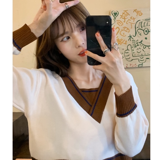 Áo len ngắn IHKKE phối màu tương phản thời trang cho nữ