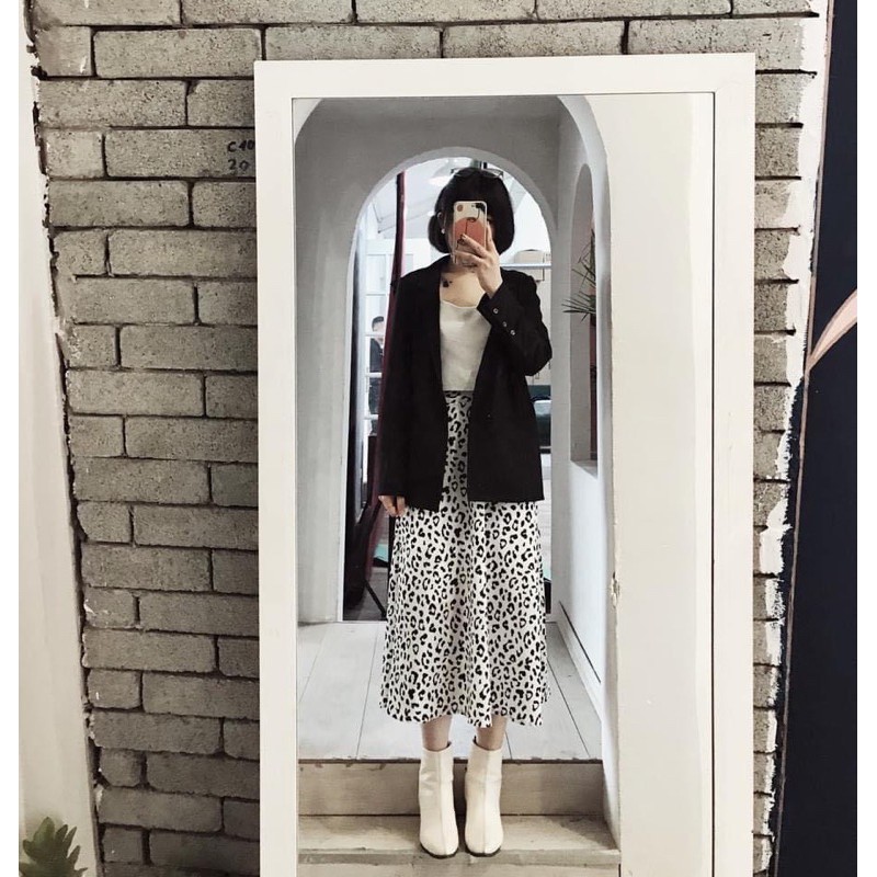 Chân Váy midi B&W SKIRT hoạ tiết trắng đen form chữ A chất vải dày dặn có phối chun co giãn | BigBuy360 - bigbuy360.vn