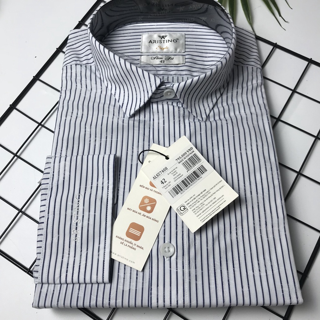 Áo sơ mi dài tay Aristino from ôm tà lượn không túi  ALS57408