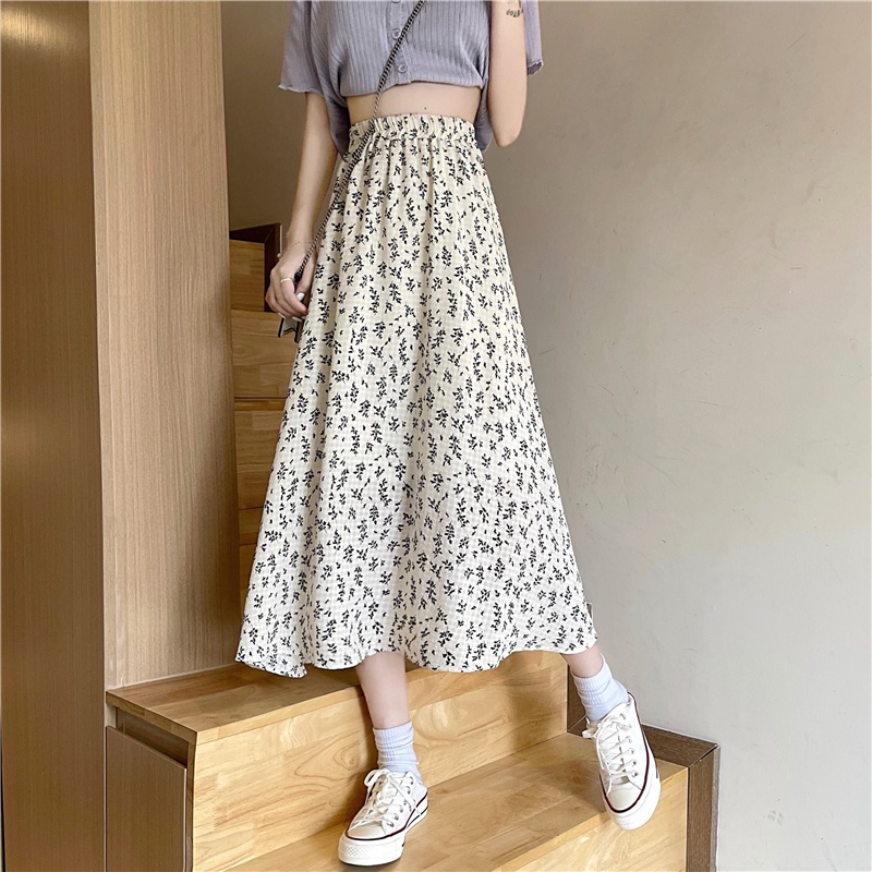 Chân Váy Chữ A Lưng Cao Họa Tiết Hoa Phong Cách Hàn Quốc