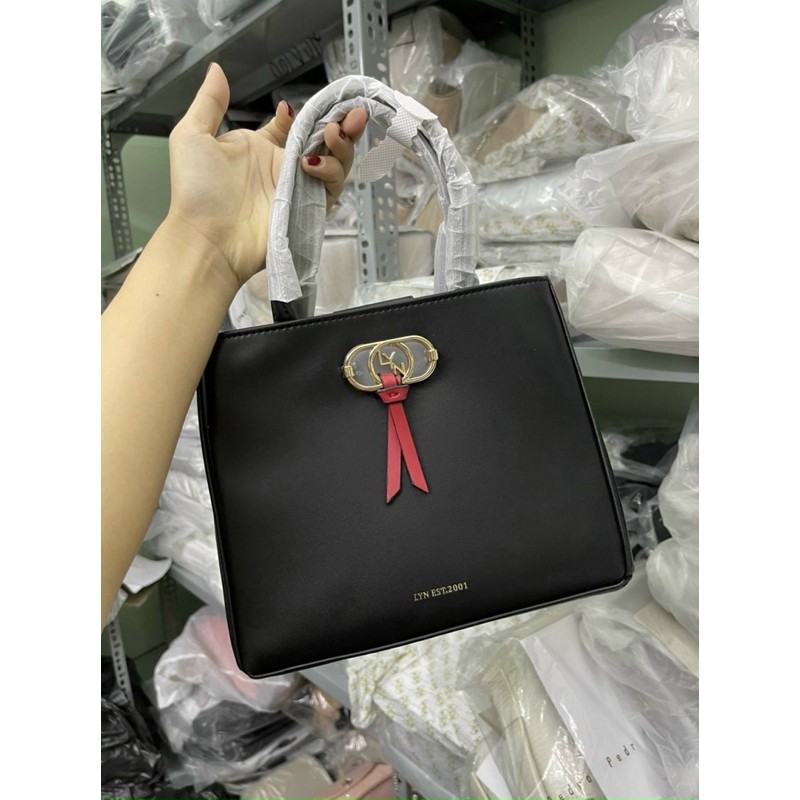 huongvnxk• Túi Lyn Bella size 23 cực xinh