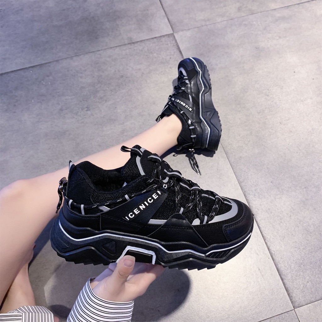 (SẴN HÀNG) giày thể thao nữ BALENN viền phản quang cá tính 2 màu Đen Trấng đế cực tốt | BigBuy360 - bigbuy360.vn