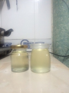 Com bo 2 lo Dầu dừa nguyên chất handmade( 1 lọ 70ml + 1 lọ 100ml)