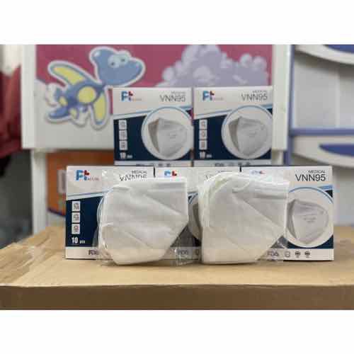 Khẩu trang PT MASK VNN95 hộp 10 cái