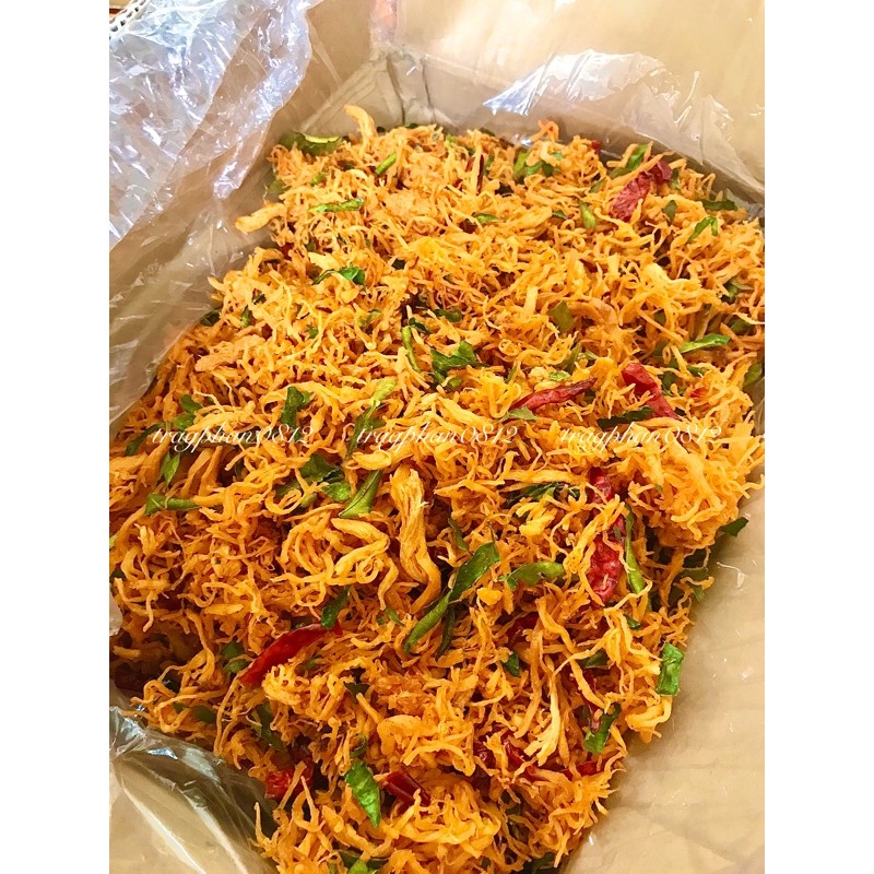 Khô gà lá chanh Trung Nam Foods (500g) | BigBuy360 - bigbuy360.vn