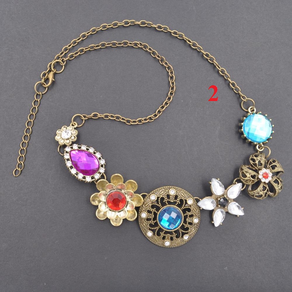 12 mẫu Vòng cổ thời trang - Phụ kiện váy áo