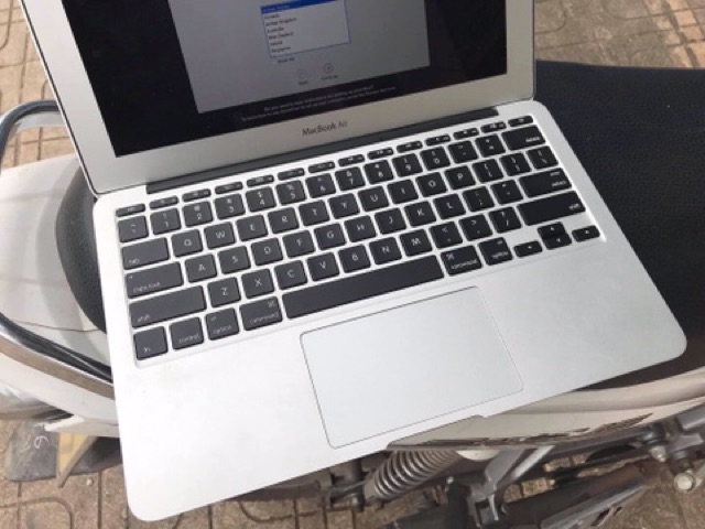 Macbook air 2010