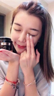 Kem trứng cá vento