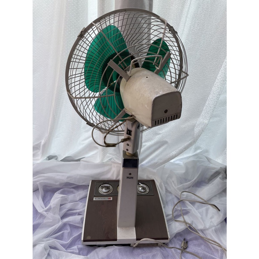 Quạt nội địa Nhật Fuji giá 8tr