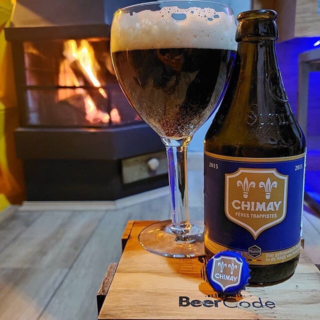 Bia thầy tu Chimay Blue 330ml - thùng 12 chai 330ml