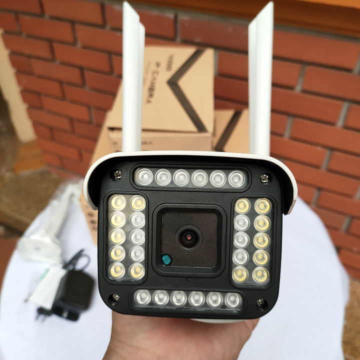 Camera ngoài trời yoosee thân cố định 4 râu 32led, đàm thoại 2 chiều, chịu nắng mưa, có màu ban đêm