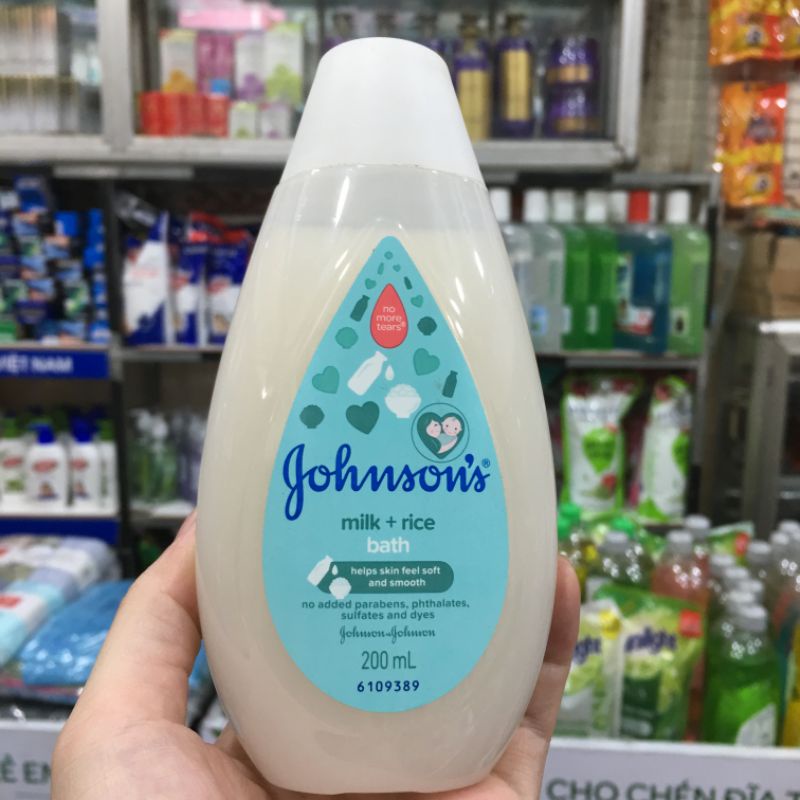 Johnson’s Baby Bath Milk & Rice là sữa tắm dưỡng ẩm 200ml
