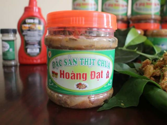 Thịt chua Hoàng đạt xuất xứ từ Thanh Sơn Phú Thọ, hạn sử dụng 60 ngày kể từ ngày xuất bán