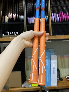Cán vợt cacbon MRT 1.8m
