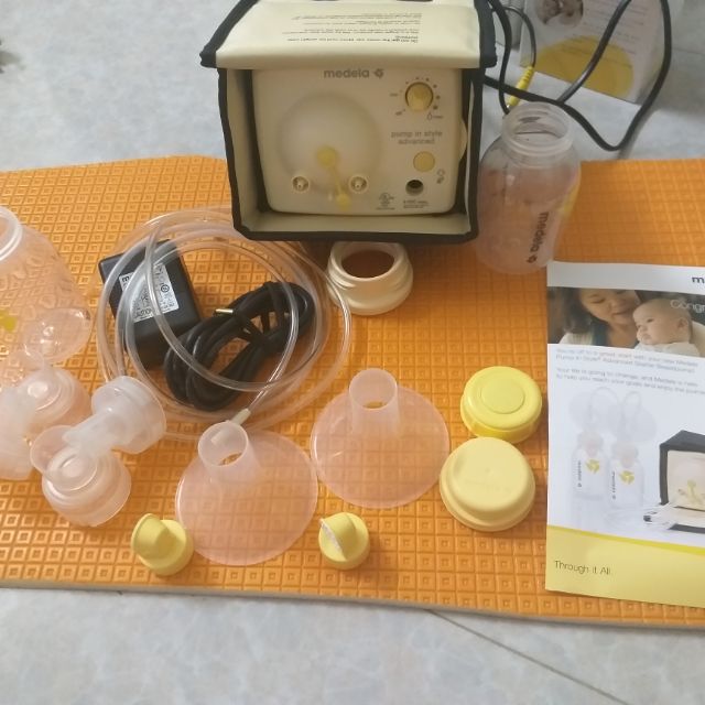 Thanh lý máy hút sữa medela pump