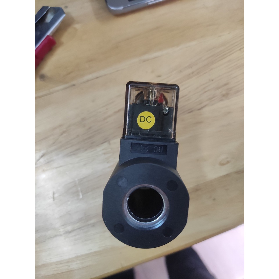 Coil thủy lựC 16x51mm  lỗ 16mm dài 51mm cuộn điện thủy lực