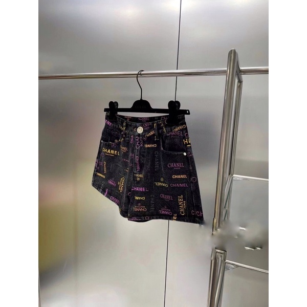 QUẦN SHORT BÒ HOẠ TIẾT CN