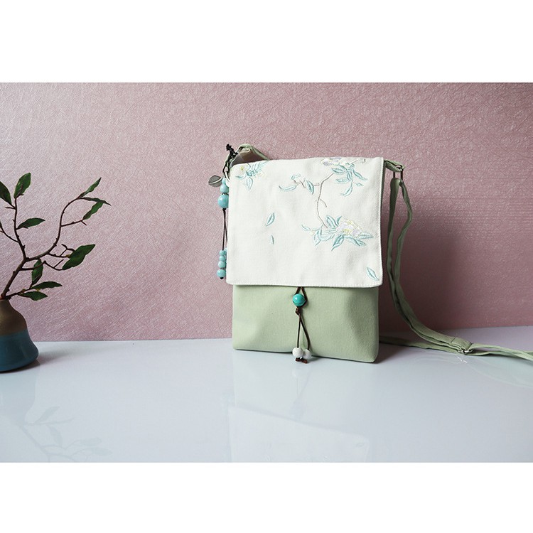 Túi vải đeo chéo họa tiết thêu xinh xắn