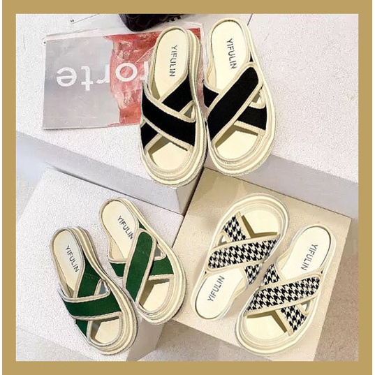 Dép Bánh Mì Nữ Quai Chéo 3 Màu - Sục Vải Nữ Hở Mũi