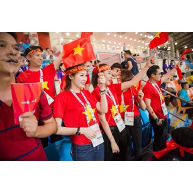 Áo lá cờ Việt Nam