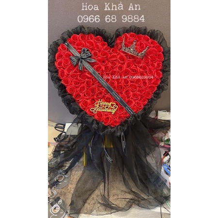 Bó hoa tim sáp 99bông mix vải voan Mỹ cao cấp. Tặng full phụ kiện y hình. Có ship Hoả tốc HN