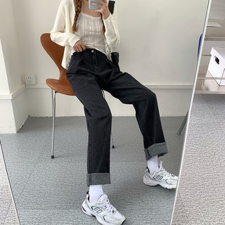 Quần jeans ống suông chiết eo