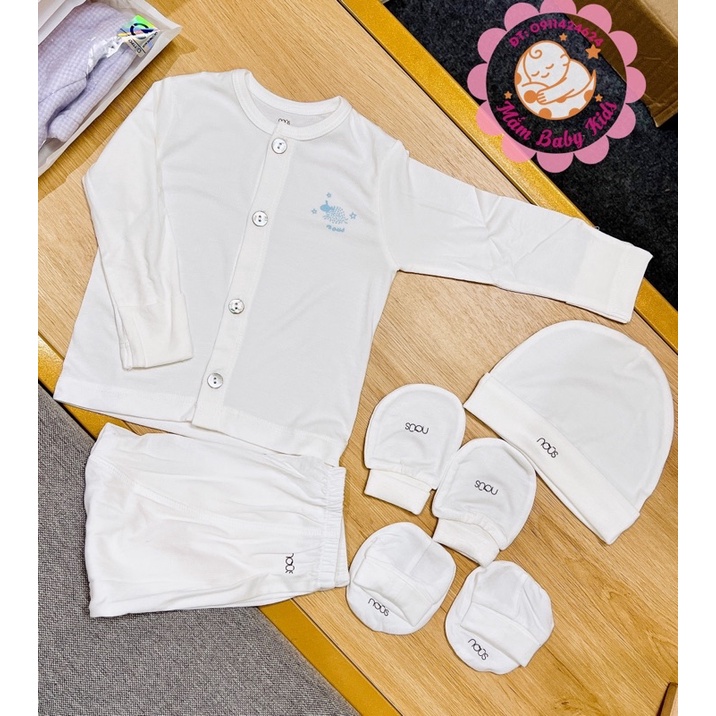 Bộ quần áo kèm phụ kiện của cho bé - newborn hàng như hình chụp